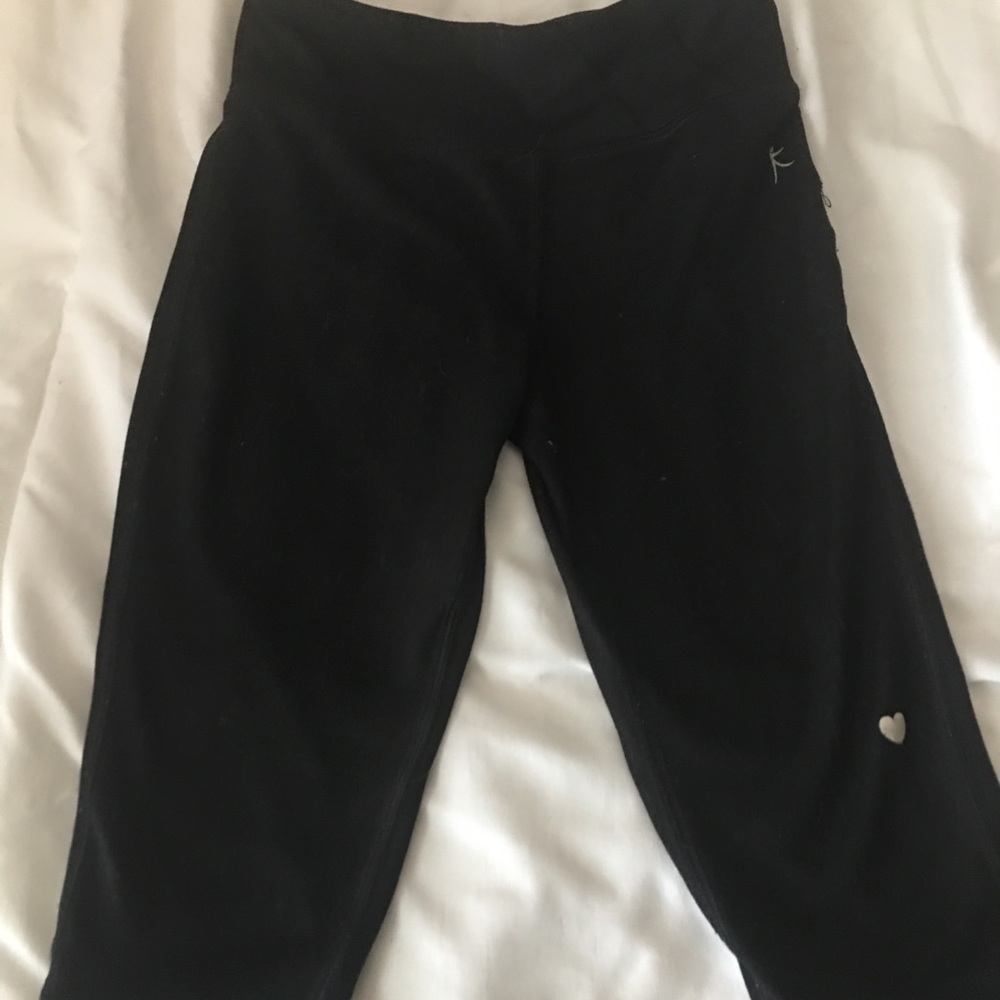 Danskin Now capri’s size 6-6x